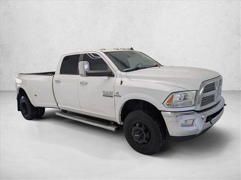 Used 2015 RAM 3500 Laramie image 3