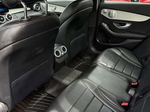 Used 2020 Mercedes-Benz C 300 4MATIC Sedan image 32