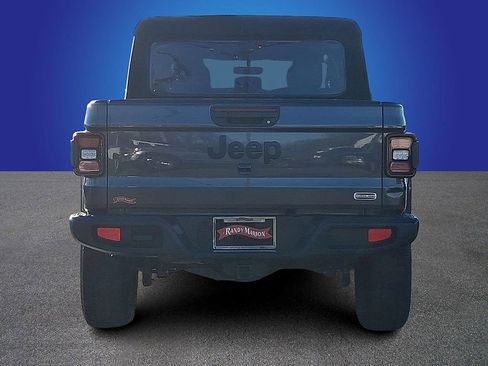 Used 2021 Jeep Gladiator Overland image 5
