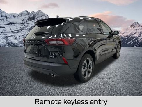 New 2025 Ford Escape ST-Line w/ Tech Pack #1 image 8