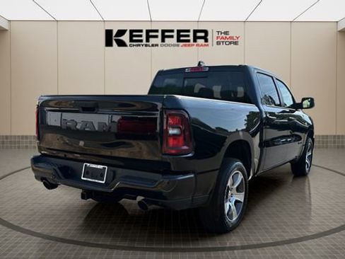 New 2026 RAM 1500 Express image 5