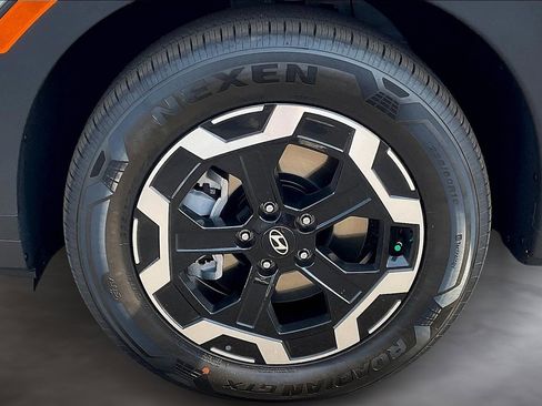 New 2026 Hyundai Santa Fe SE image 13