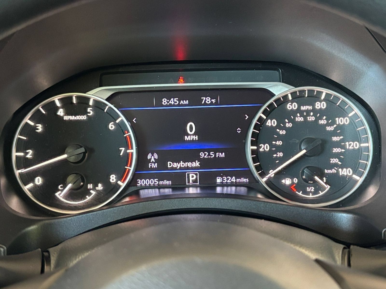 Used 2025 Nissan Altima 2.5 SV FWD image 39