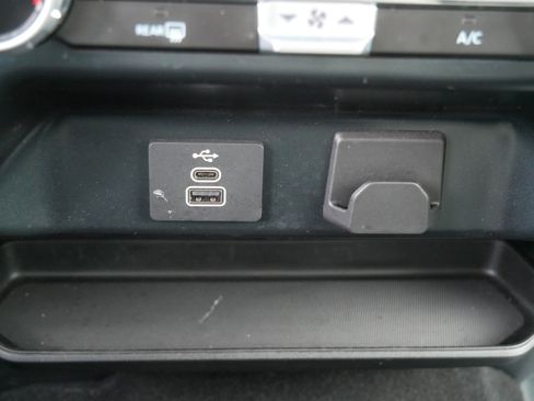 Used 2025 Ford F150 XLT w/ Equipment Group 301A Standard image 35