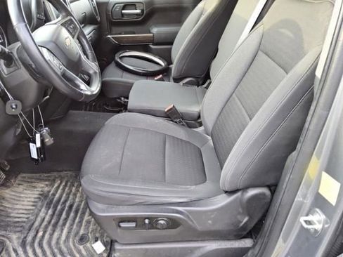 Used 2022 Chevrolet Silverado 1500 LT image 6