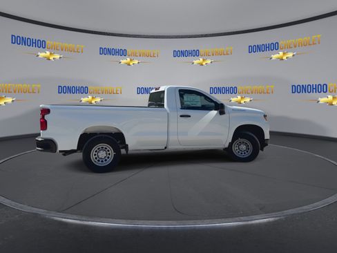 New 2026 Chevrolet Silverado 1500 W/T image 9