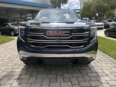 Used 2022 GMC Sierra 1500 SLT w/ SLT Premium Plus Package AWD/4WD image 20