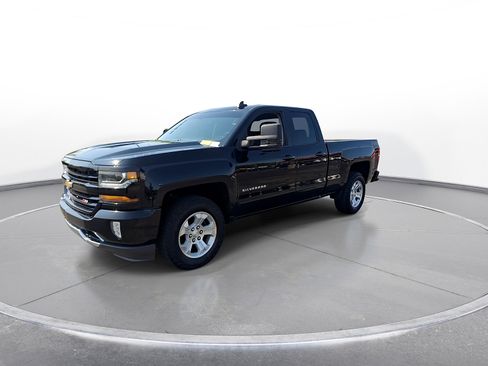 Used 2019 Chevrolet Silverado 1500 LT w/ All Star Edition AWD/4WD image 4