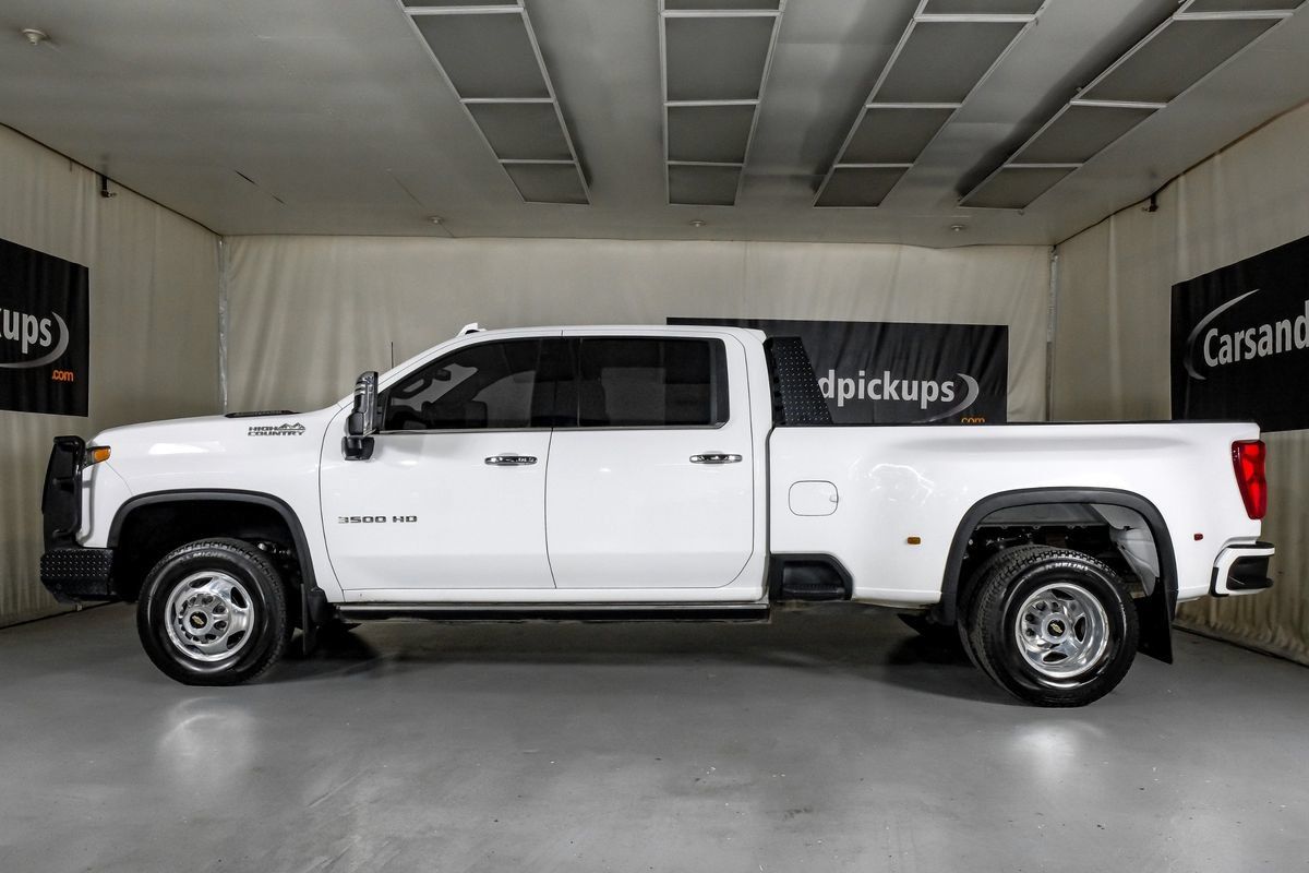 Used 2022 Chevrolet Silverado 3500 High Country w/ Safety Package II AWD/4WD image 11