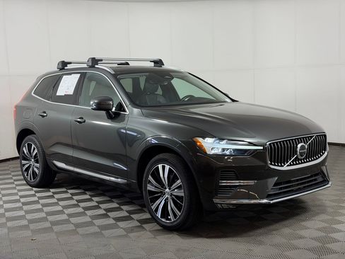 Used 2022 Volvo XC60 B5 Inscription w/ Advanced Package AWD/4WD image 7