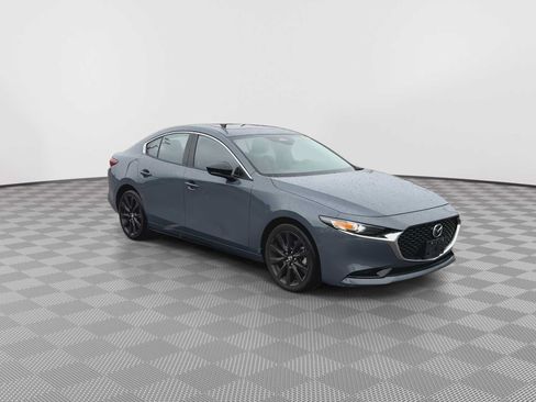 Used 2024 MAZDA MAZDA3 s AWD/4WD image 2
