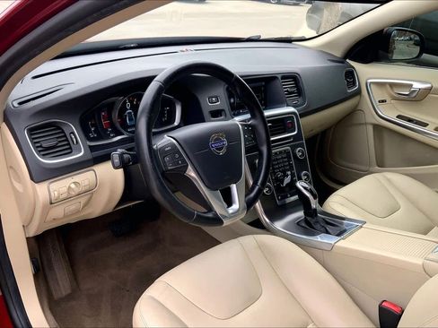 Used 2015 Volvo S60 T5 Premier image 17