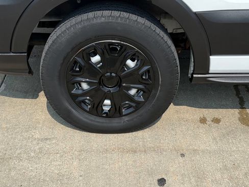 Used 2019 Ford Transit 150 130 Low Roof RWD image 10