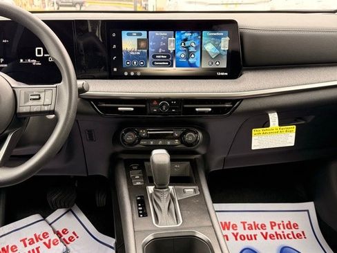 New 2026 Nissan Kicks SV w/ SV Premium Package image 23