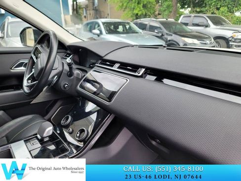 Used 2021 Land Rover Range Rover Velar R-Dynamic S AWD/4WD image 17