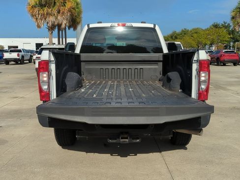 Used 2022 Ford F250 XL w/ Power Equipment Group RWD image 20
