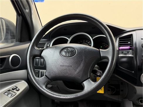 Used 2006 Toyota Tacoma 2WD Access Cab image 9