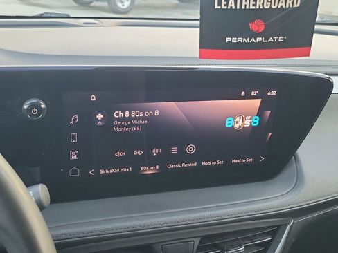 Certified 2024 Buick Encore GX Preferred FWD image 28