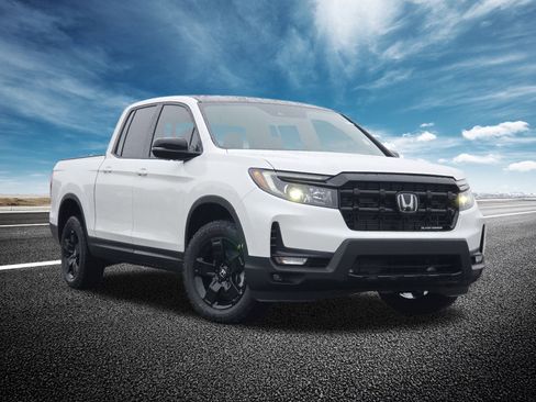 New 2026 Honda Ridgeline Black Edition image 2