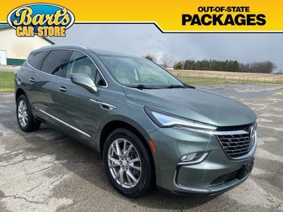 Used 2022 Buick Enclave Essence w/ Experience Buick Package