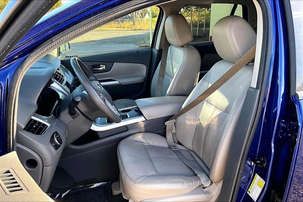 Used 2013 Ford Edge SEL AWD/4WD image 9
