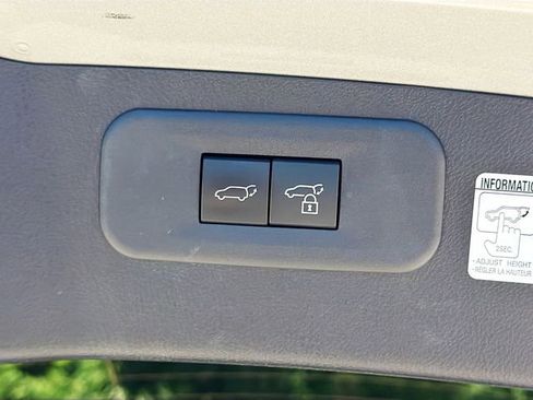 Used 2022 Lexus NX 350h AWD image 13