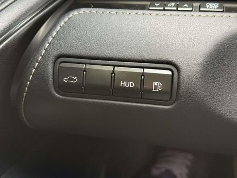 Used 2018 Lexus LC 500h image 23