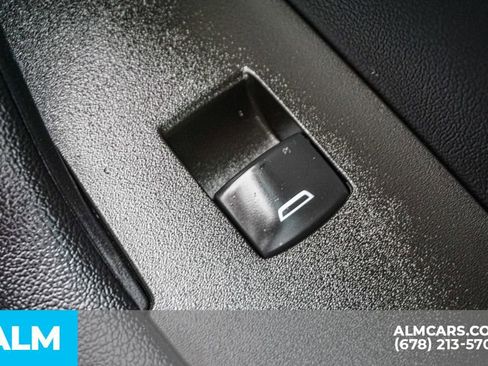 Used 2025 Chevrolet Blazer LT FWD image 54