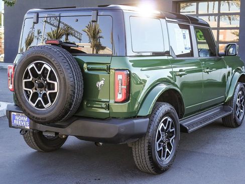Used 2025 Ford Bronco Outer Banks AWD/4WD image 7