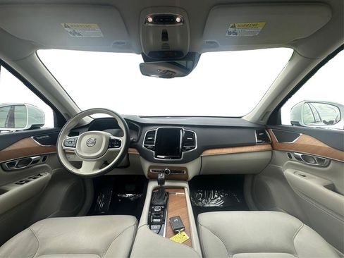 Used 2021 Volvo XC90 T6 Momentum w/ Advanced Package AWD/4WD image 20