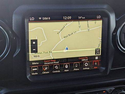 Used 2021 Jeep Wrangler Unlimited Sahara AWD/4WD image 22