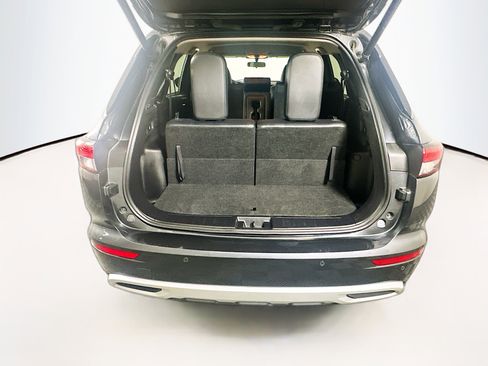 Used 2024 Mitsubishi Outlander SE FWD image 31