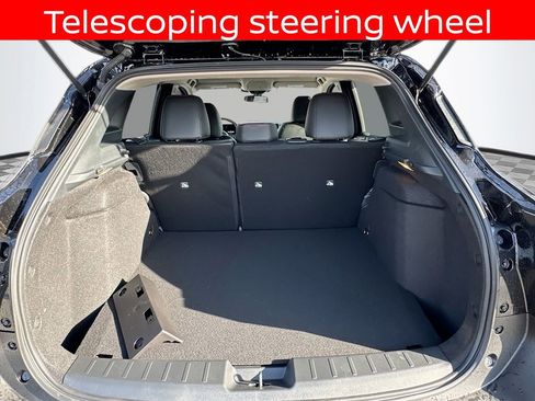 Used 2025 Nissan Kicks SR image 22