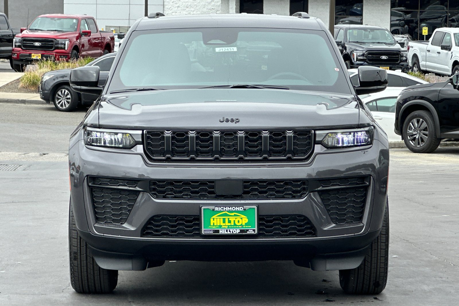 New 2026 Jeep Grand Cherokee L 4WD image 9