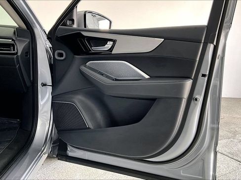 Certified 2025 Acura MDX FWD image 24