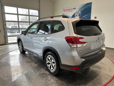 Used 2021 Subaru Forester Premium w/ Popular Package #1 image 5