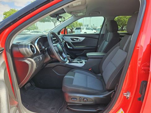 Used 2025 Chevrolet Blazer LT w/ Driver Confidence Package image 9