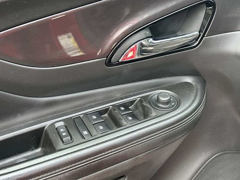 Used 2019 Buick Encore Preferred w/ Safety Package FWD image 16