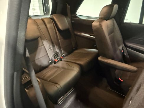 Used 2020 Mercedes-Benz GLS 450 4MATIC image 52