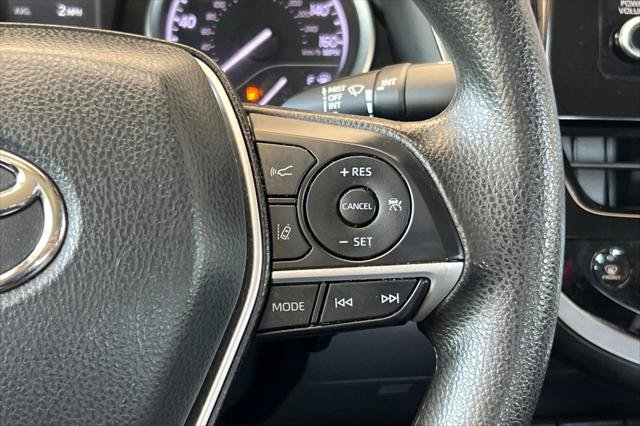 Certified 2022 Toyota Camry LE FWD image 25