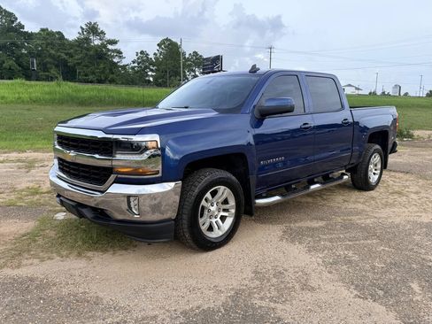 Used 2017 Chevrolet Silverado 1500 LT w/ All Star Edition AWD/4WD image 1