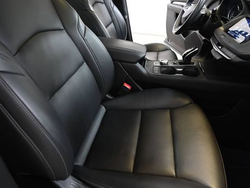 Used 2020 Cadillac XT4 Premium Luxury w/ LPO, Midnight Sport Package AWD/4WD image 28