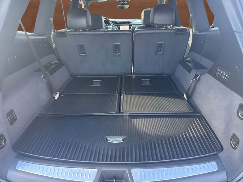 Certified 2025 Cadillac XT6 Premium Luxury w/ Platinum Package image 11