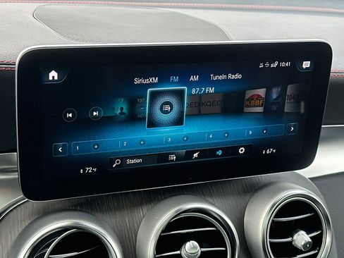 Certified 2022 Mercedes-Benz GLC 43 AMG 4MATIC image 18