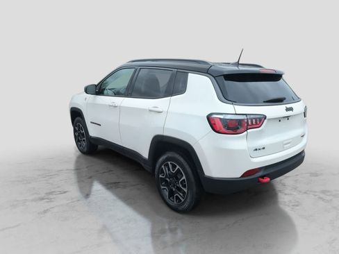 Used 2019 Jeep Compass Trailhawk AWD/4WD image 1