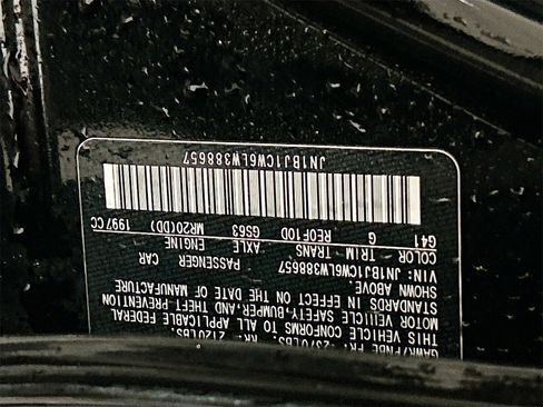 Used 2020 Nissan Rogue Sport SV image 31