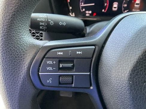 Used 2023 Honda Accord EX image 10