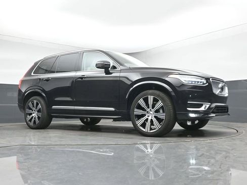 Used 2024 Volvo XC90 B6 Ultimate w/ Lounge Package AWD/4WD image 10