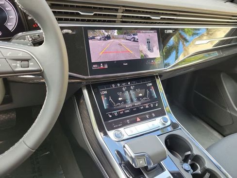 New 2026 Audi Q8 Premium Plus image 24