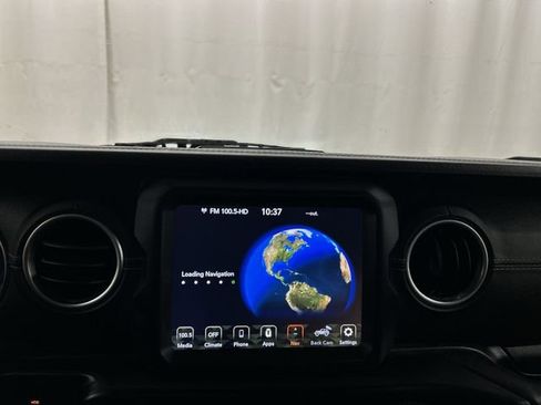 Used 2021 Jeep Wrangler Unlimited Sahara w/ Cold Weather Group AWD/4WD image 9